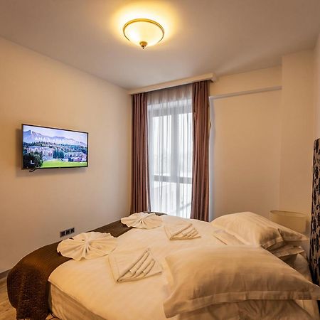 Silver Mountain - Ana'S Apartments โปยานาบราซอฟ ภายนอก รูปภาพ